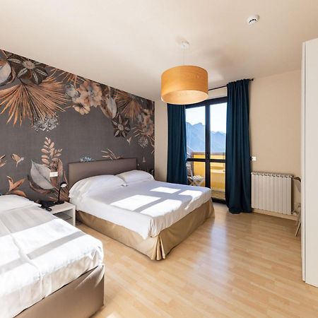 Hotel Miranda Рива ди Солто Екстериор снимка